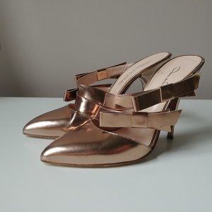 Oscar De La Renta Heels - Metallic rose gold with cute bow detail